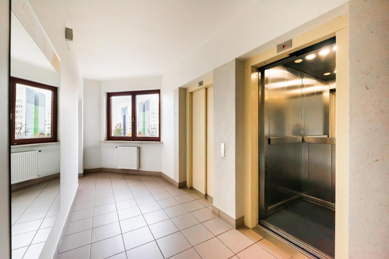 Woronicza Homey Wooden Apartment Varsovia Exterior foto